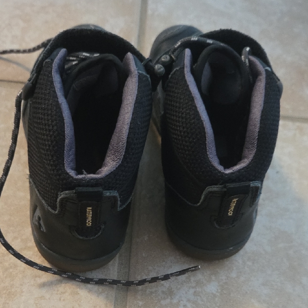 PLAE Black Kids Boots - Picture 2 of 4